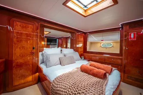 A guest cabin with skylight on Bote Charters
